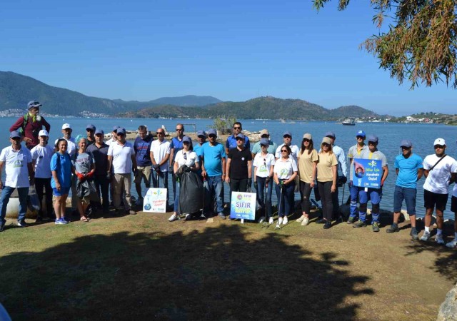 Fethiye Kuş Cennetinde temizlik etkinliği yapıldı