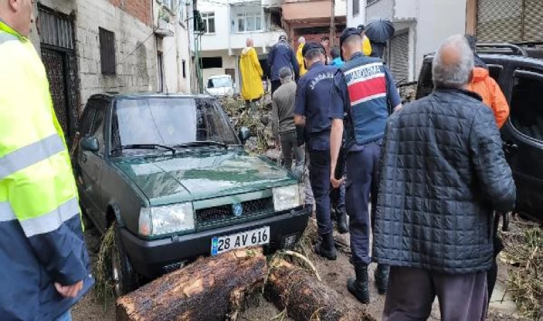 Giresun’da sağanak sele neden oldu