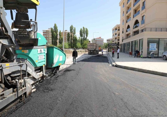 İpekyolunda asfalt sezonu başladı