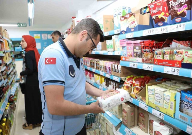 İpekyolunda bayram öncesi market denetimi