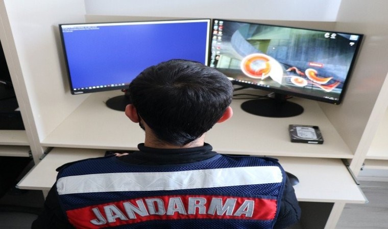 Jandarma sanal devriyede suçlulara göz açtırmıyor