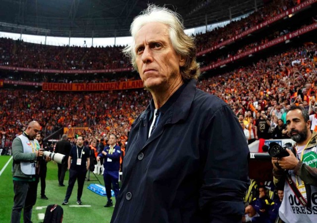 Jorge Jesus bu sezon derbi kazanamadı