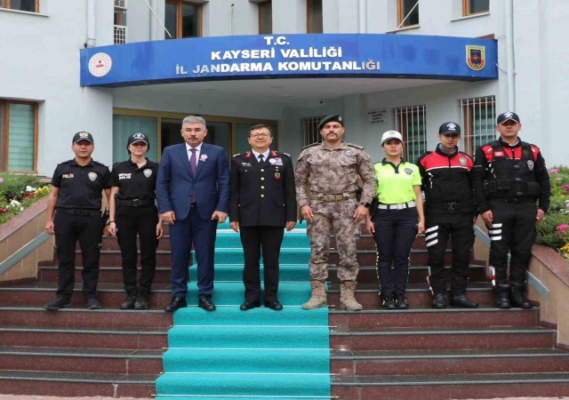 Karabörkten İl Jandarma Komutanlığına ziyaret