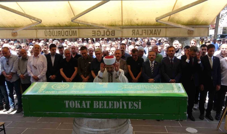 Kazada vefat eden daire başkanı son yolculuğuna uğurlandı