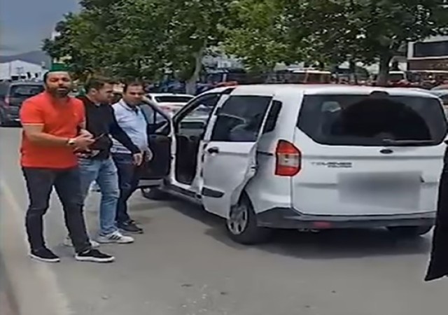 Kendini istihbaratçı olarak tanıtıp kral dairesinde kalan dolandırıcı yakalandı