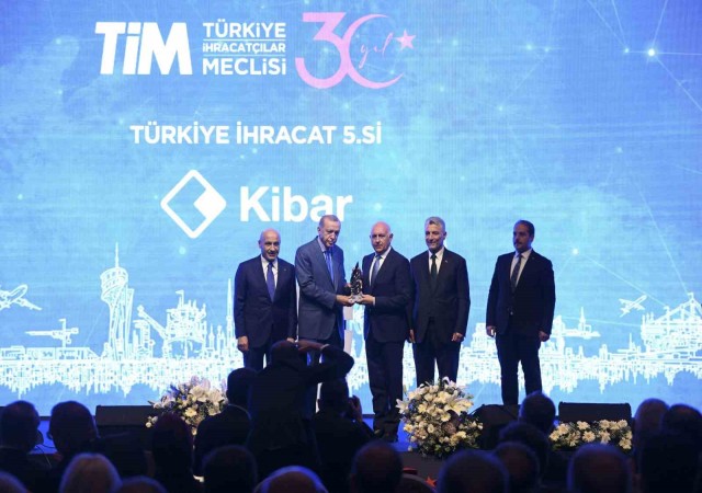 Kibar Holdinge TİM İhracat Ödülü