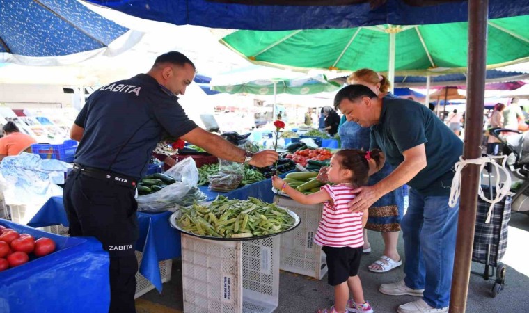 Konyaaltı Belediyesinden bayram mesaisi