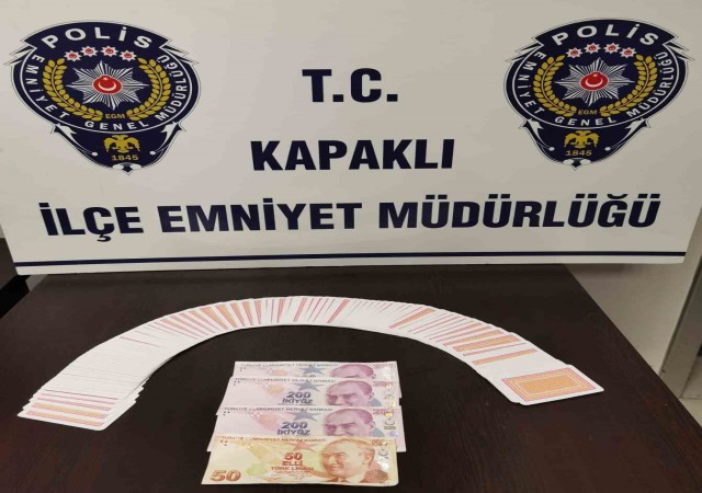 Kumar oynayan 5 kişiye 16 bin 220 lira ceza yazıldı