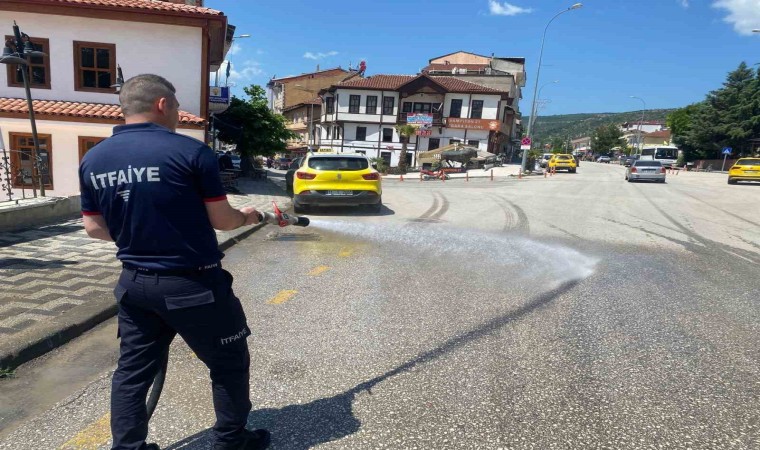 Kurban Bayramı öncesi ilçede genel temizlik yapıldı