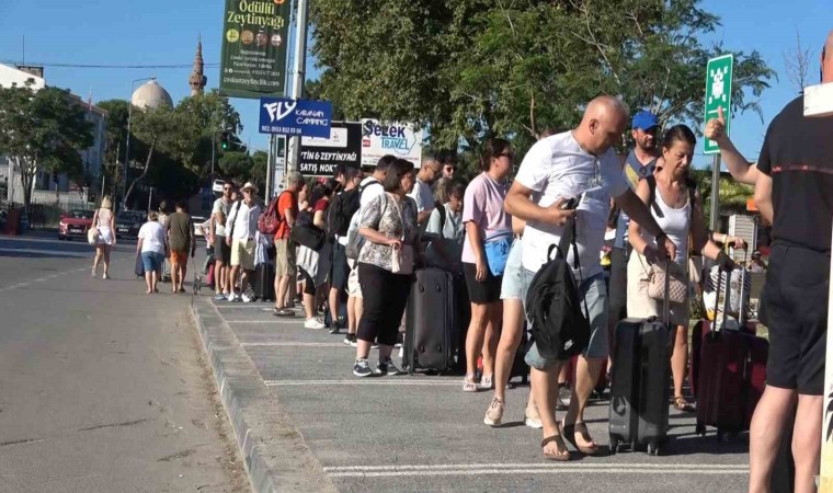 Kurban Bayramında Türk tatilcilerden Yunan adalarına akın