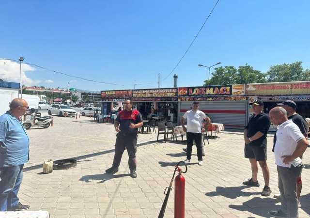 Kuşadası Nazilli Halk Pazarında yangın tatbikatı