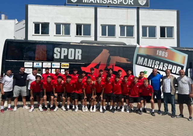 Manisaspor U-17 Takımı Çanakkaleye gitti