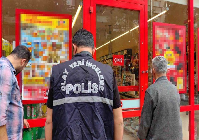 Markete pompalı tüfekle saldırı