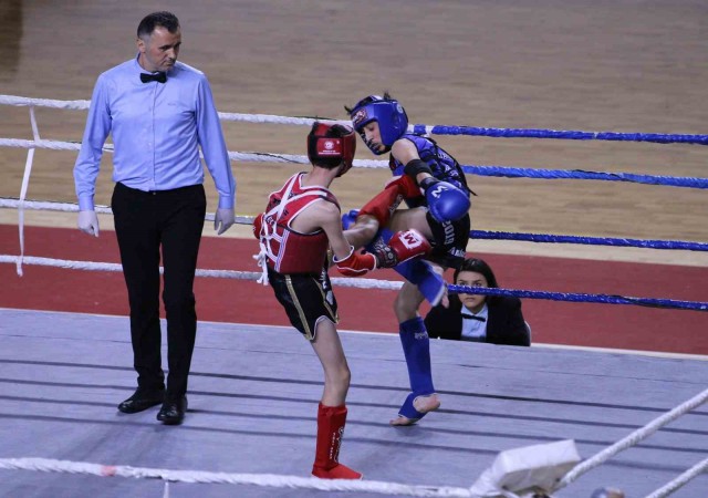 Muay Thai Yıldızlar Türkiye Birinciliği, Sivasta başladı