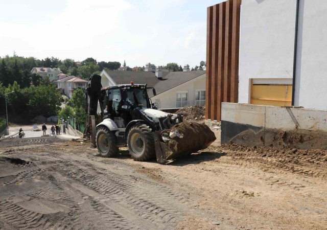 Mudanya Belediyesinden parke çalışması