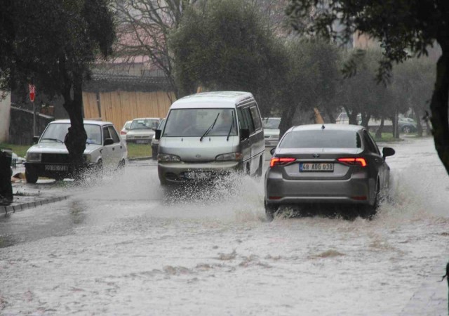 Muğlaya gök gürültülü yağış uyarısı