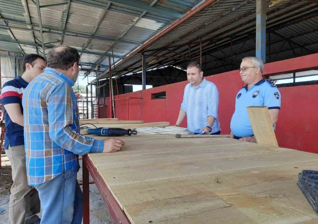 Mustafakemalpaşada kurban kesim yerleri denetlendi