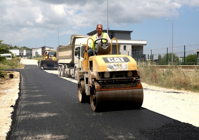 Nilüferde yol-asfalt çalışmaları hız kazandı