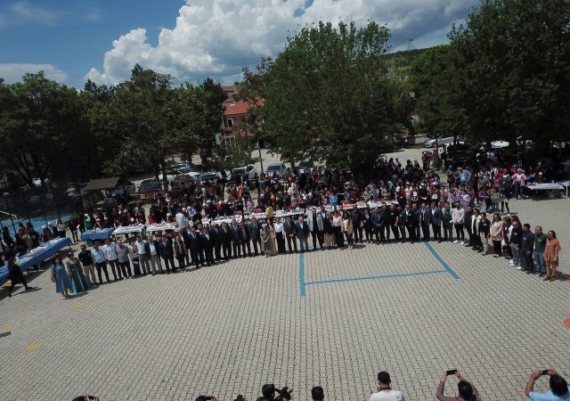 Öğretmen Yazarlar Kitap Fuarının ilki Hocalarda açıldı