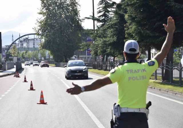 Orduda bir haftada yaklaşık 10 bin araç denetlendi