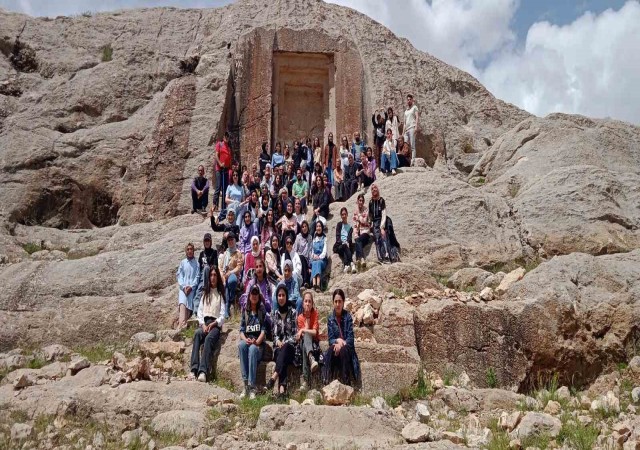 Özalpte ‘Gençler Özalp ve Sarayı Tanıyor projesi