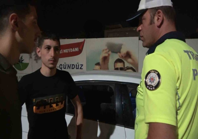 (Özel) Drift yapmaktan ehliyetine el konulmuştu...Polislerle böyle pazarlık yaptı