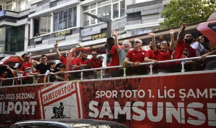 Samsunspor Basketbol’dan şampiyonluk kutlaması