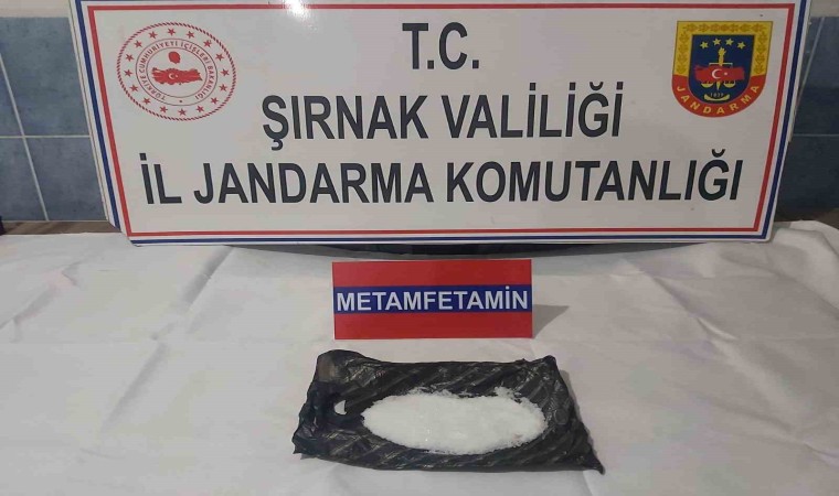 Şırnakta rehabilitasyon merkezi müdürünün aracında metamfetamin bulundu