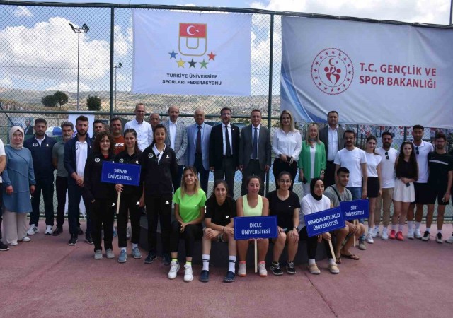 Şırnakta üniversiteler arası Tenis Bölge Şampiyonası başladı