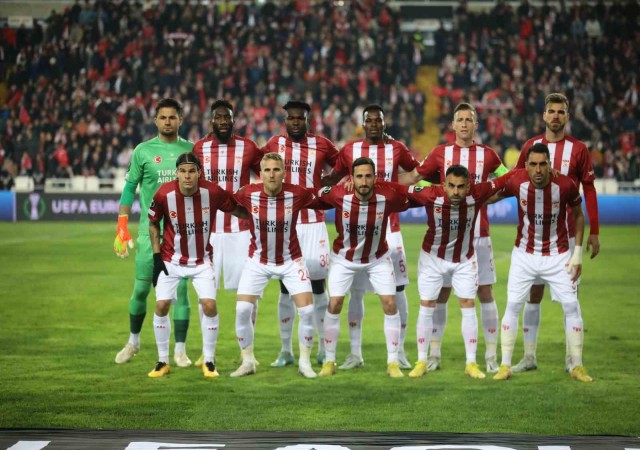 Sivasspor, Avrupa devlerini geride bıraktı