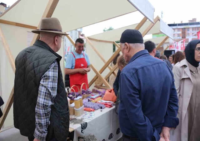 Slow Food Kastamonu Yeryüzü Pazarı açıldı