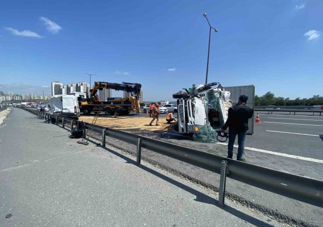 TEMde trafiği kilitleyen kaza: 1 yaralı