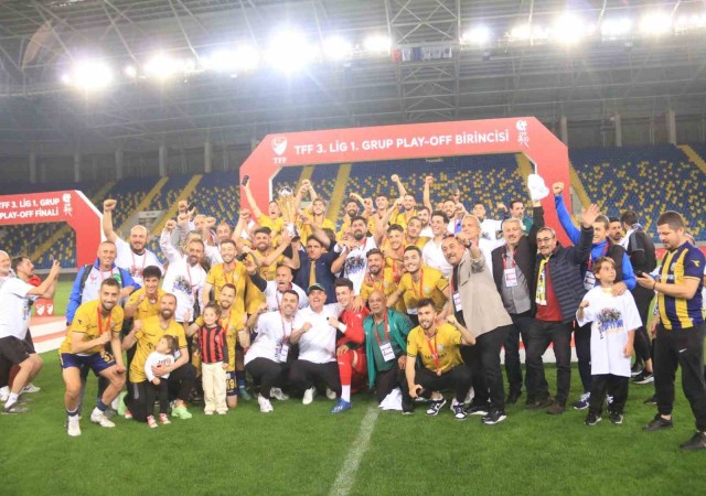 TFF 2. Lige yükselen Belediye Derincesporda şampiyonluk kutlamaları yarın