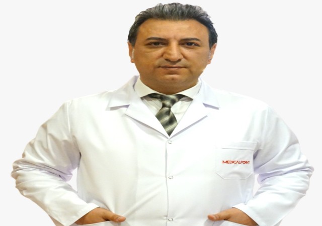 Üroloji Uzmanı Doç. Dr. Osman Barut Medical Point Gaziantepte