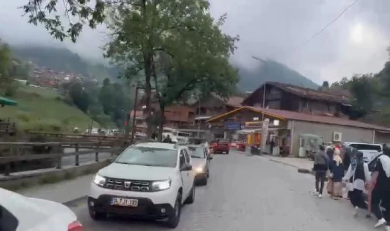 Uzungöl’de bayram yoğunluğu