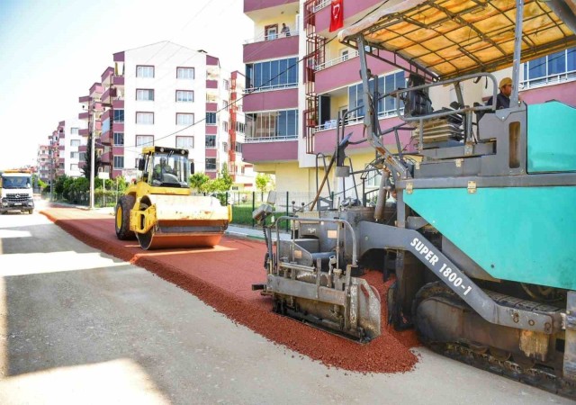 Yenişehirde sokak ve caddeler asfaltlanıyor