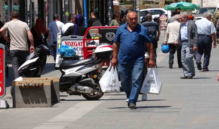 Yozgatta Kurban Bayramı öncesi alışveriş yoğunluğu yaşanıyor