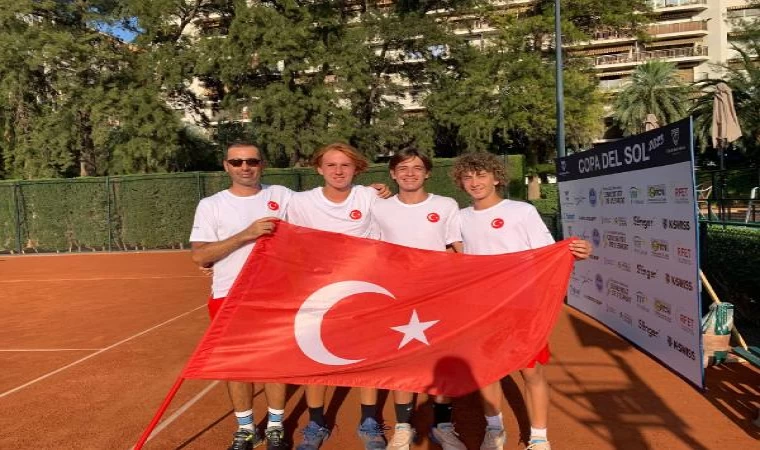 14 Yaş Erkek Milli Tenis Takımı finale yükseldi