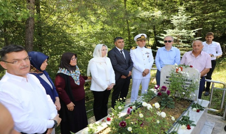 15 Temmuz şehidi Mustafa Yaman kabri başında anıldı