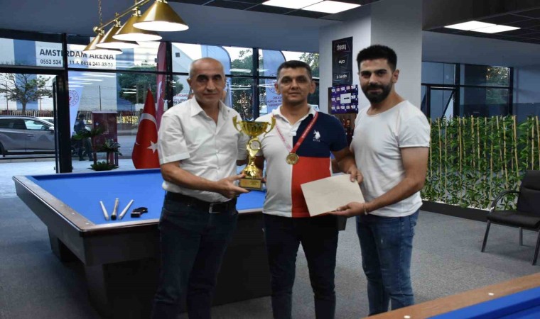 3 Bant Bilardo Bölge Şampiyonası Elazığda düzenlendi