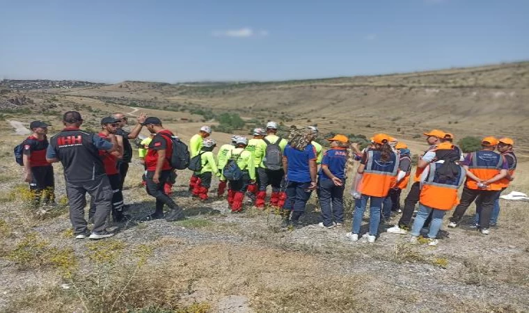 5 gündür kayıp olan tıp öğrencisi Ahmet Enes aranıyor