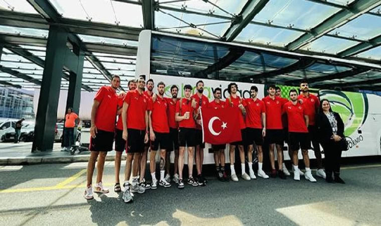 A Milli Erkek Basketbol Takımı hazırlık kampı için İtalya’ya gitti