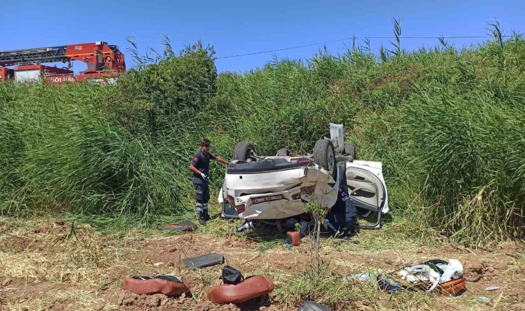 Adıyamanda otomobil takla attı: 1 ölü, 2 yaralı