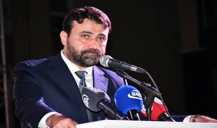 AK Partili Cem Şahin: “8 bin 600 küsur kişi bir meczuba iradesini olduğu gibi rehin verdi