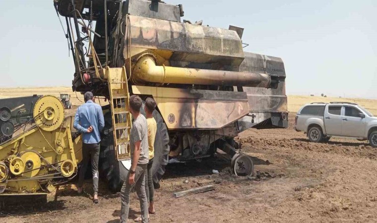 Ankarada biçerdöverde çıkan yangın tarlaya sıçradı, 20 dönüm arazi zarar gördü