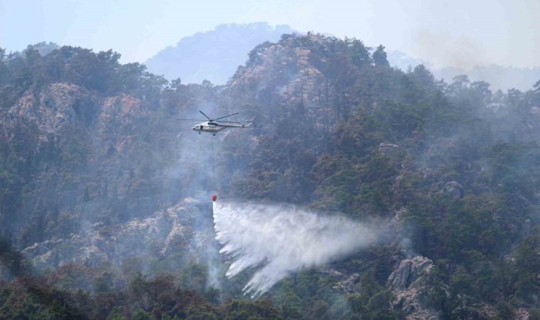 Antalya Kemerdeki orman yangını 4. gününde devam ediyor