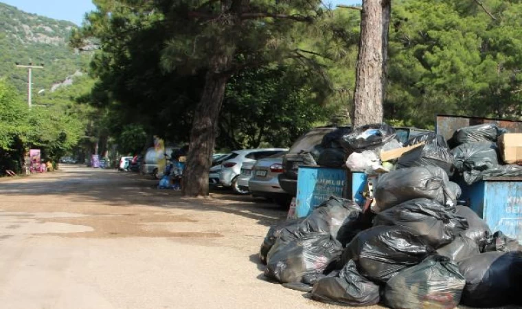 Antalya’nın çöpü, bayram tatilinde yüzde 40 arttı