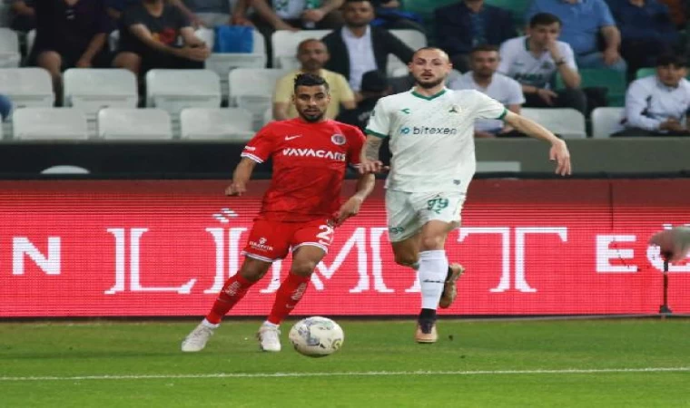 Antalyaspor’da Ghacha, Tunus’un Esperance takımına transfer oldu