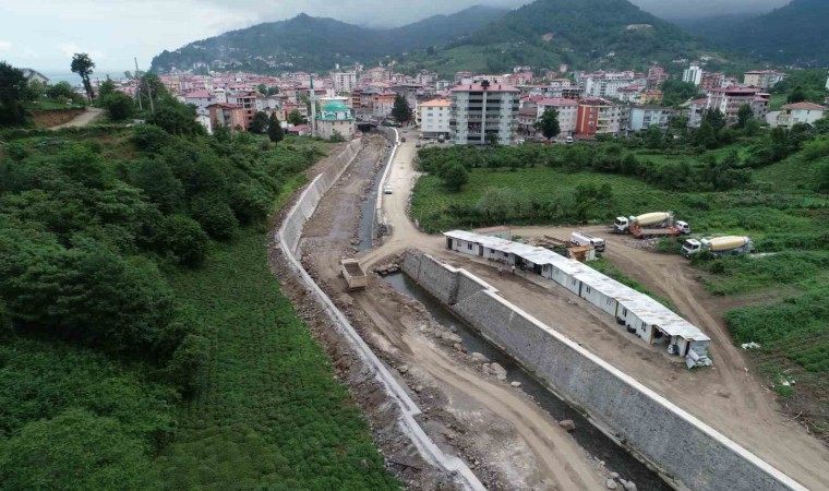 Artvinde taşkın kontrol çalışmaları devam ediyor