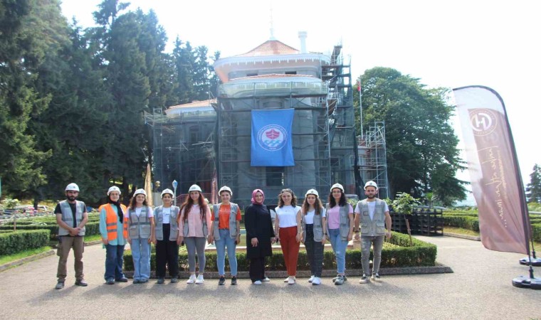 Atatürkün vasiyetini yazdığı 133 yıllık köşkte restorasyon çalışmaları titizlikle sürüyor